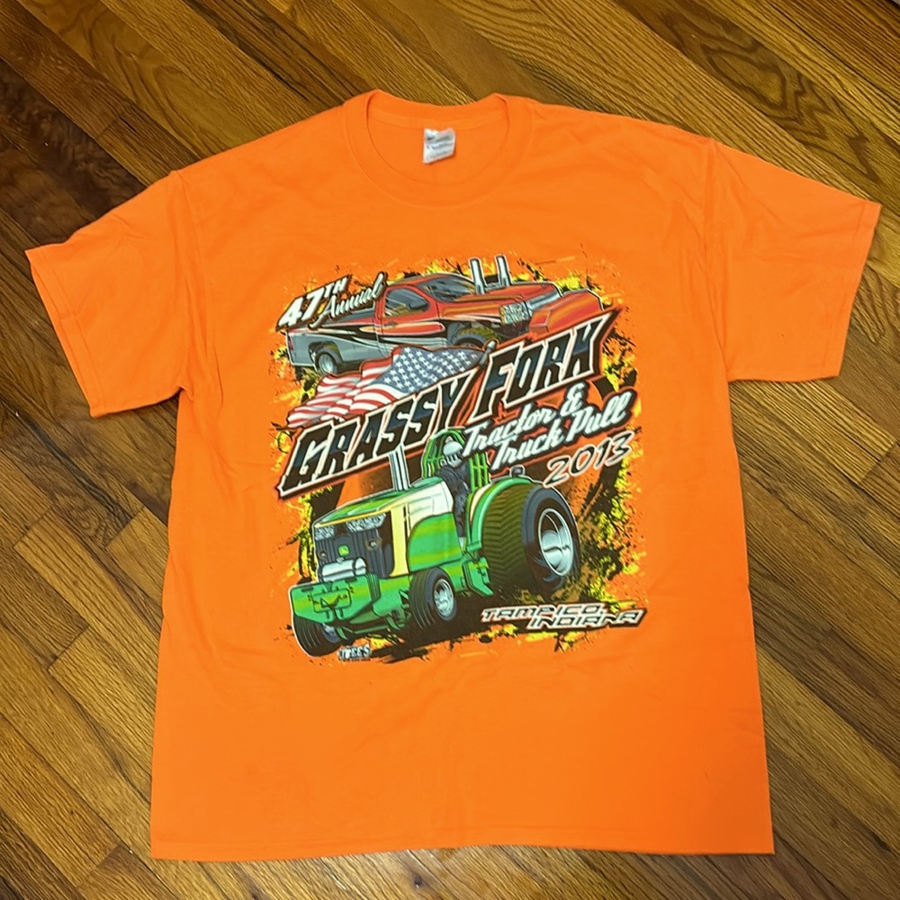 Vintage Orange Tractor Pull graphic tee